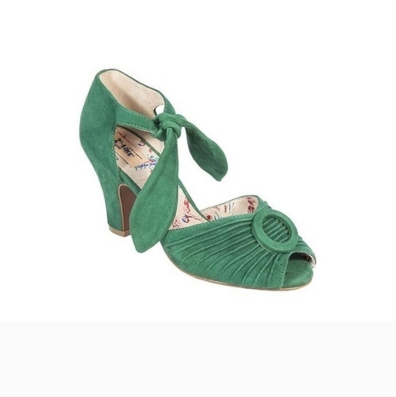 Miss L Fire Loretta Green Classic Ruched Peep Toe Suede Pumps - Picture 4 of 7